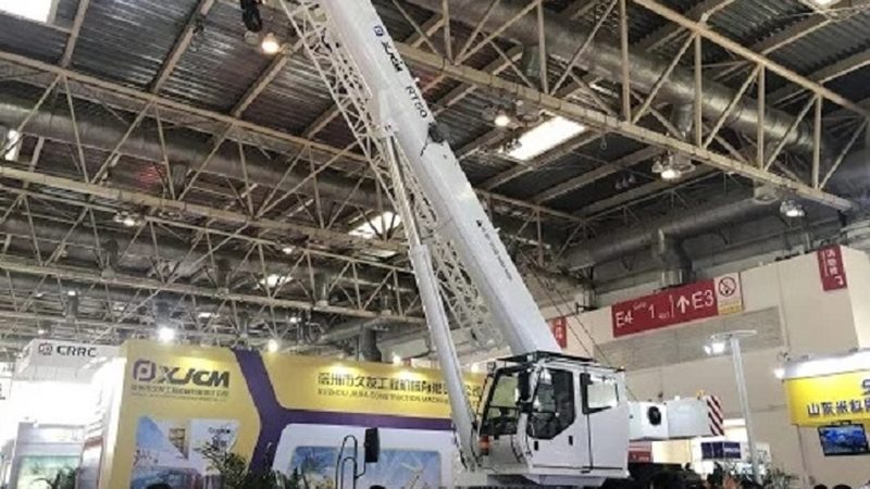 隧道掘进凿岩机安装关键步骤解析