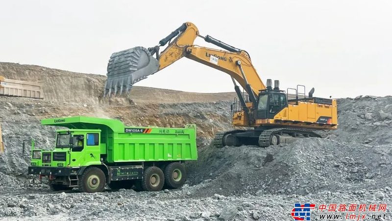 济宁挖掘机：揭秘其核心技术与选购要点**